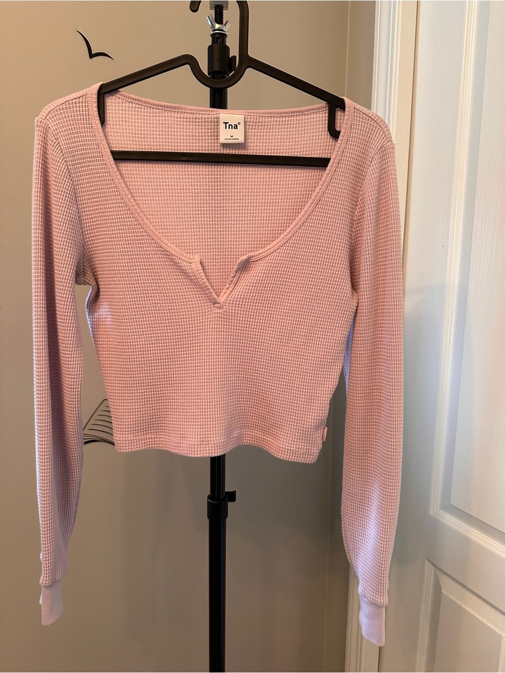 TNA Waffle-Knit V-Notch Long Sleeve Crop Top